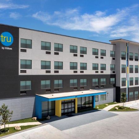 Отель Tru By Hilton San Antonio North Экстерьер фото